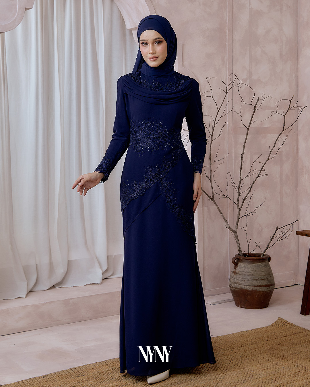 TAVINA - Image 2
